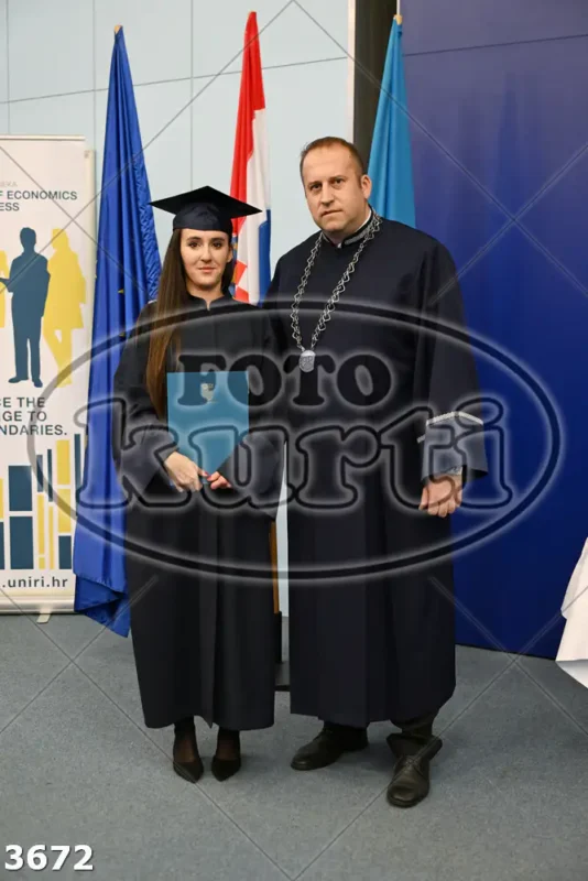15:30h 8 - FotoKurti