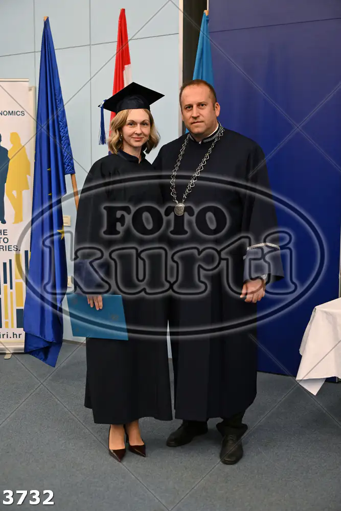 15:30h 8 - FotoKurti