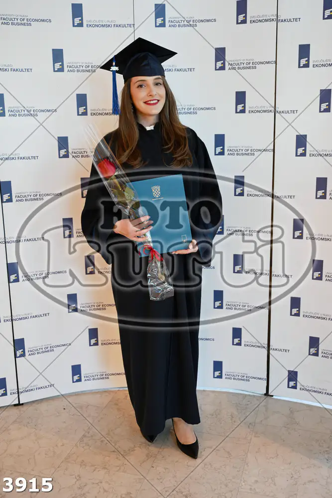 15:30h 11 - FotoKurti