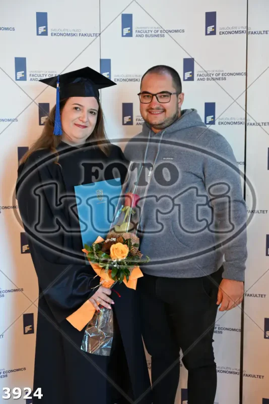 15:30h 8 - FotoKurti