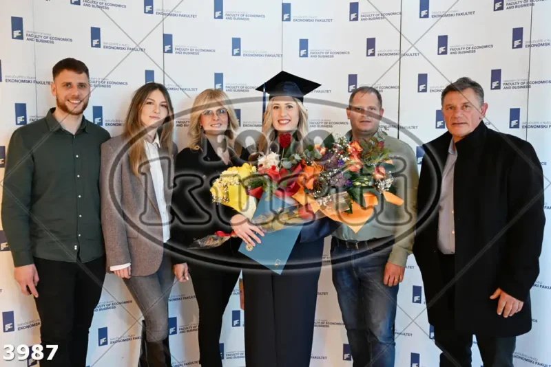 15:30h 11 - FotoKurti