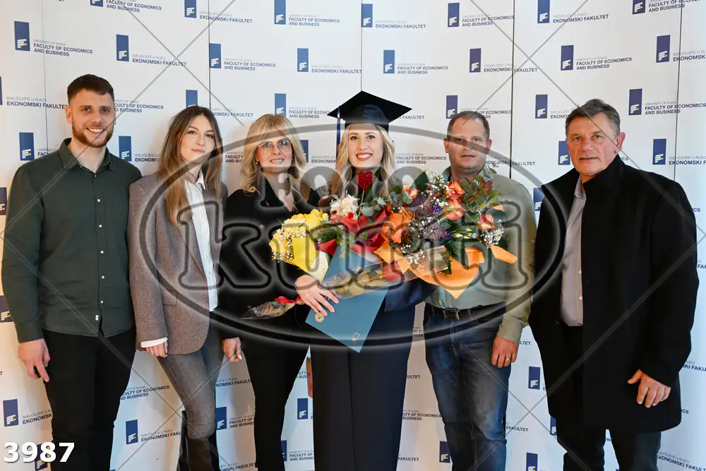 15:30h 11 - FotoKurti