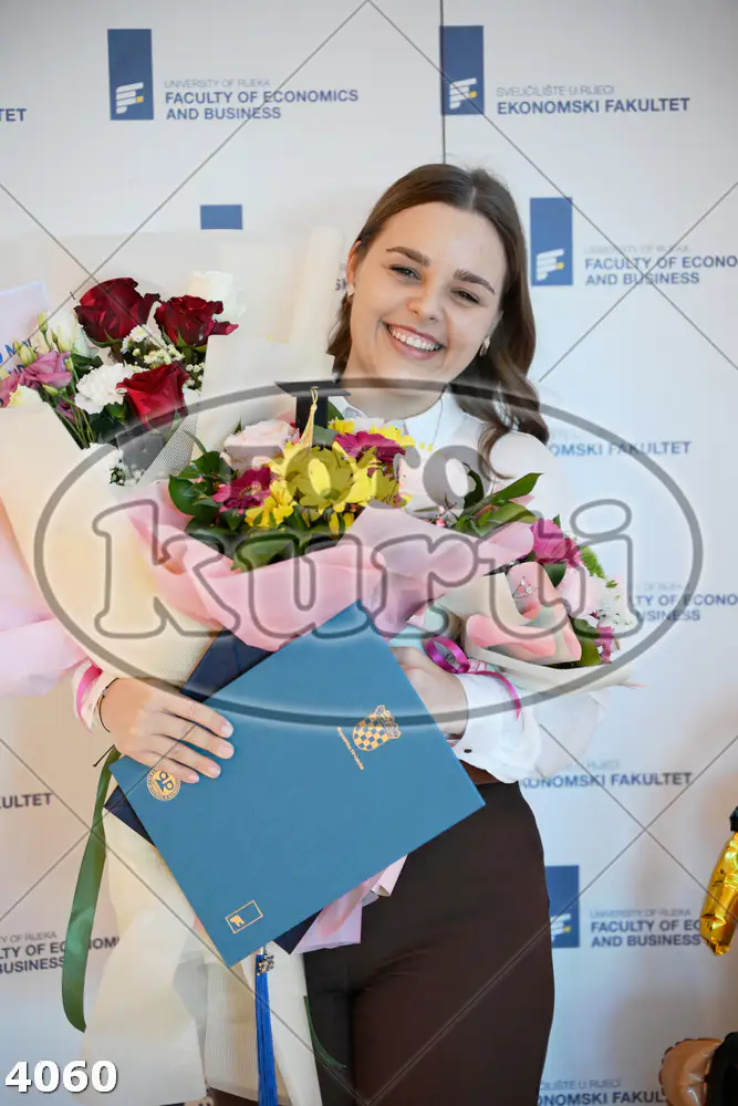 15:30h 12 - FotoKurti