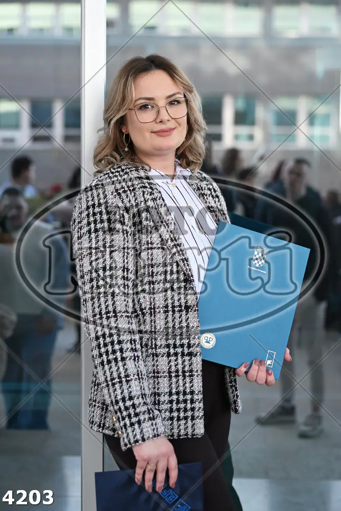 15:30h 11 - FotoKurti