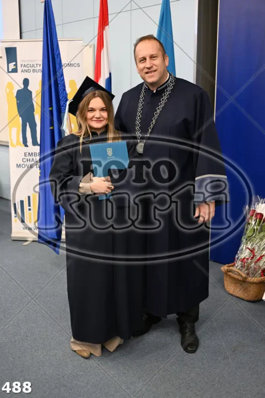 09:30h 8 - FotoKurti