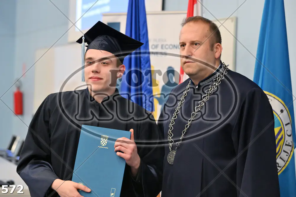09:30h 8 - FotoKurti