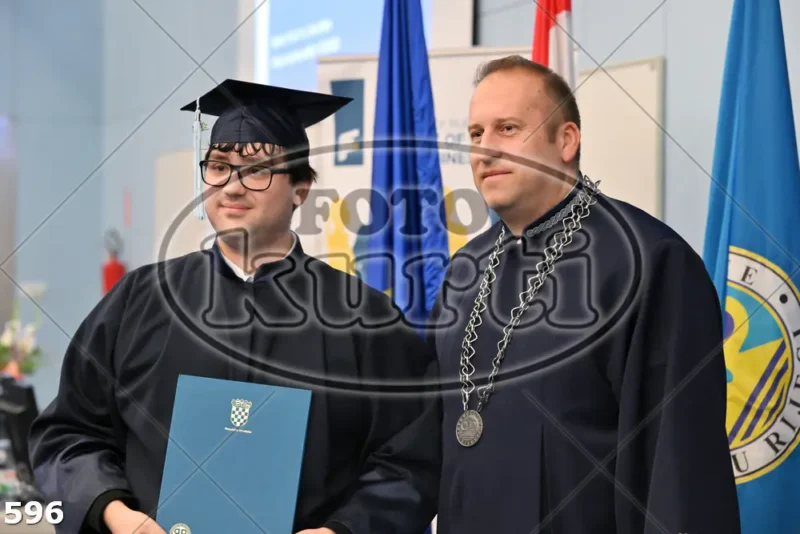 09:30h 8 - FotoKurti