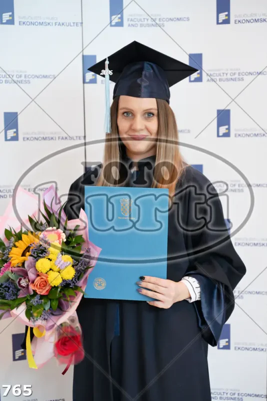 09:30h 9 - FotoKurti