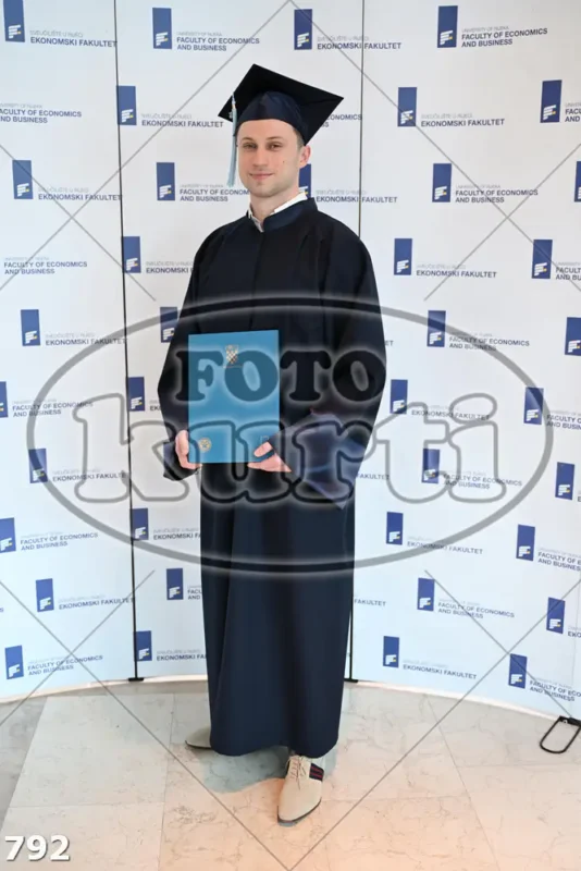 09:30h 12 - FotoKurti