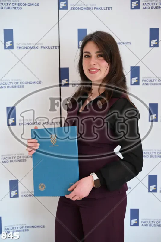 09:30h 5 - FotoKurti