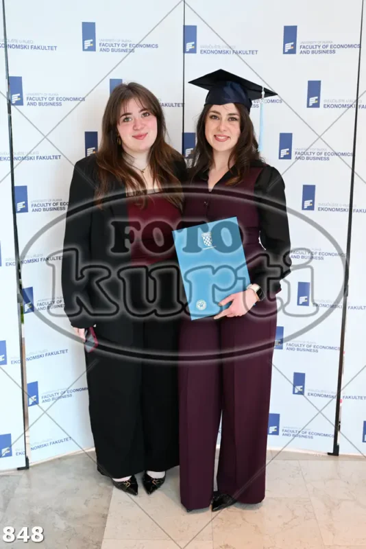 09:30h 8 - FotoKurti
