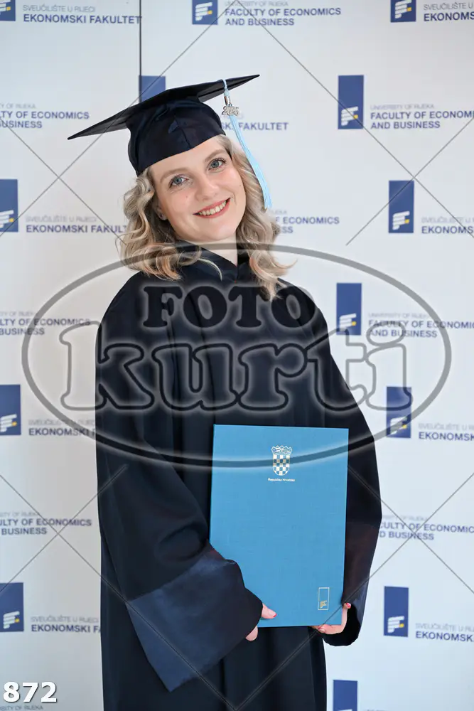 09:30h 8 - FotoKurti