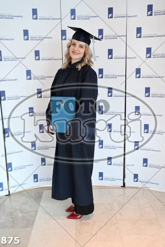 09:30h 11 - FotoKurti
