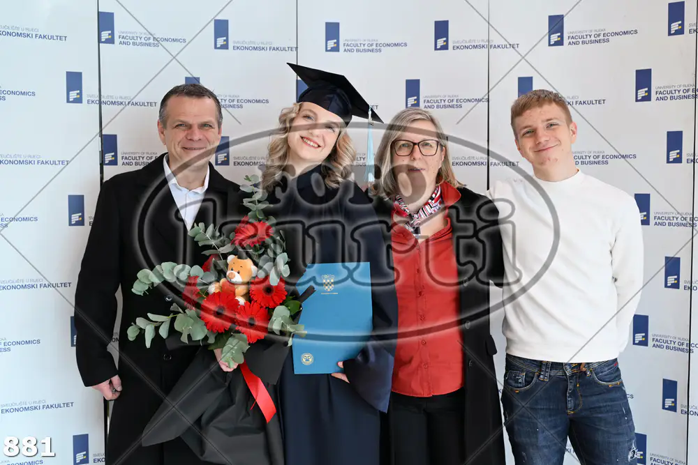 09:30h 5 - FotoKurti