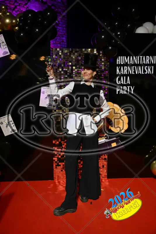 14.02. Bal Exportdrvo 12 - FotoKurti