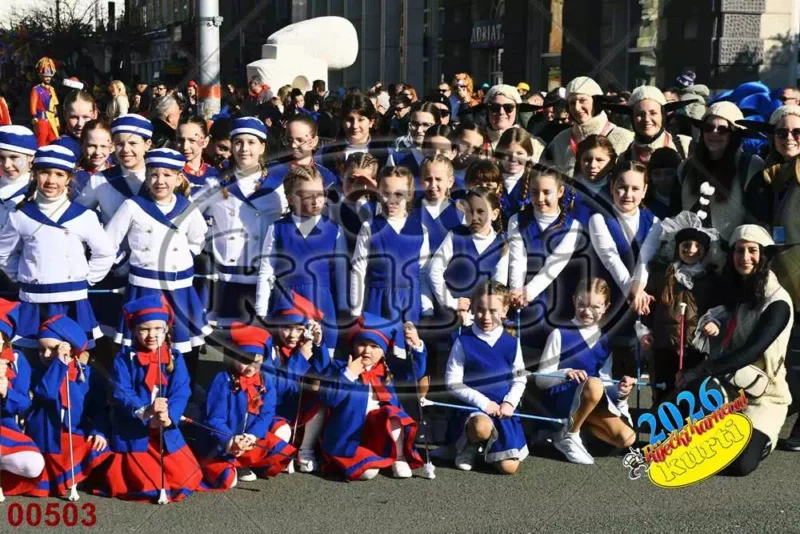 00. Prve Riječke Mažoretkinje 12 - FotoKurti