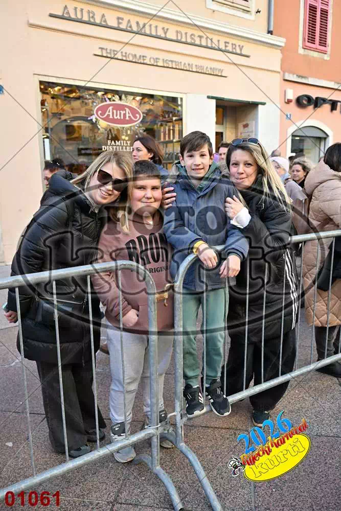 00. Razno i publika 2 - FotoKurti