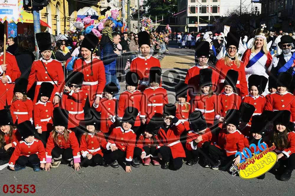 10. DV Žirafa 5 - FotoKurti