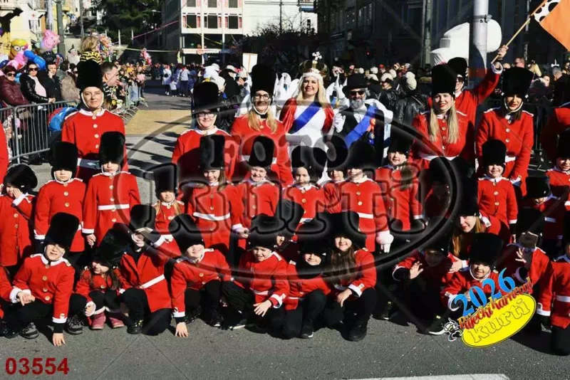 10. DV Žirafa 6 - FotoKurti