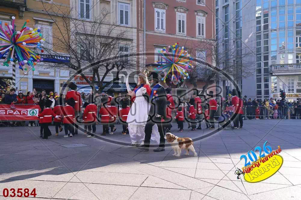 10. DV Žirafa 12 - FotoKurti
