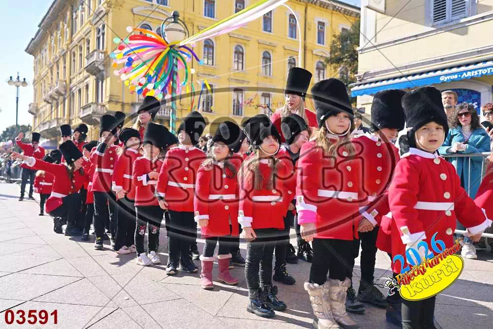 10. DV Žirafa 7 - FotoKurti