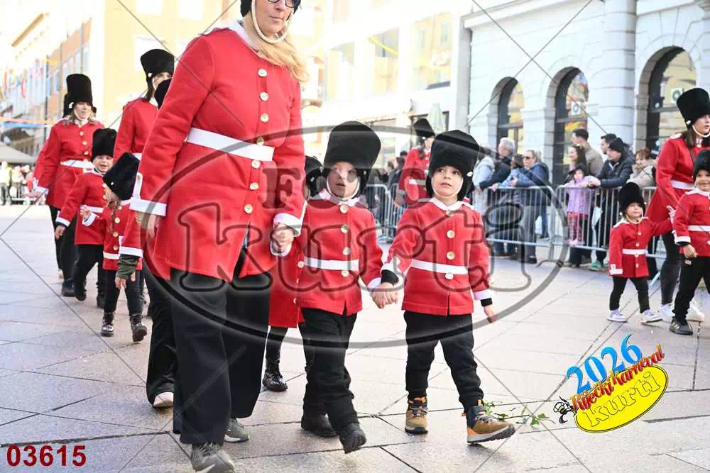 10. DV Žirafa 7 - FotoKurti