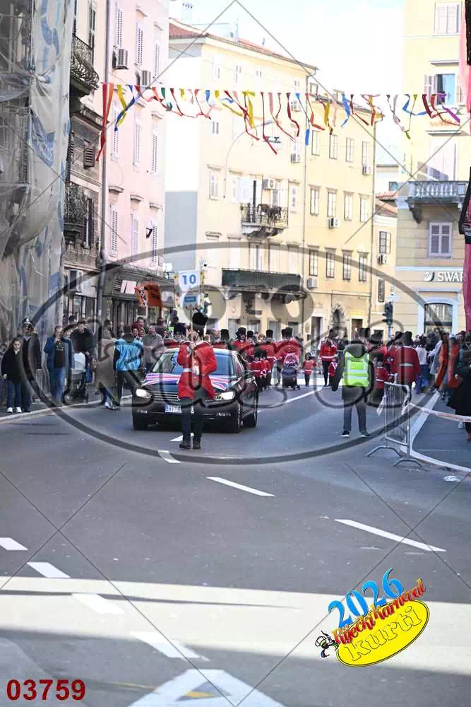 10. DV Žirafa 7 - FotoKurti