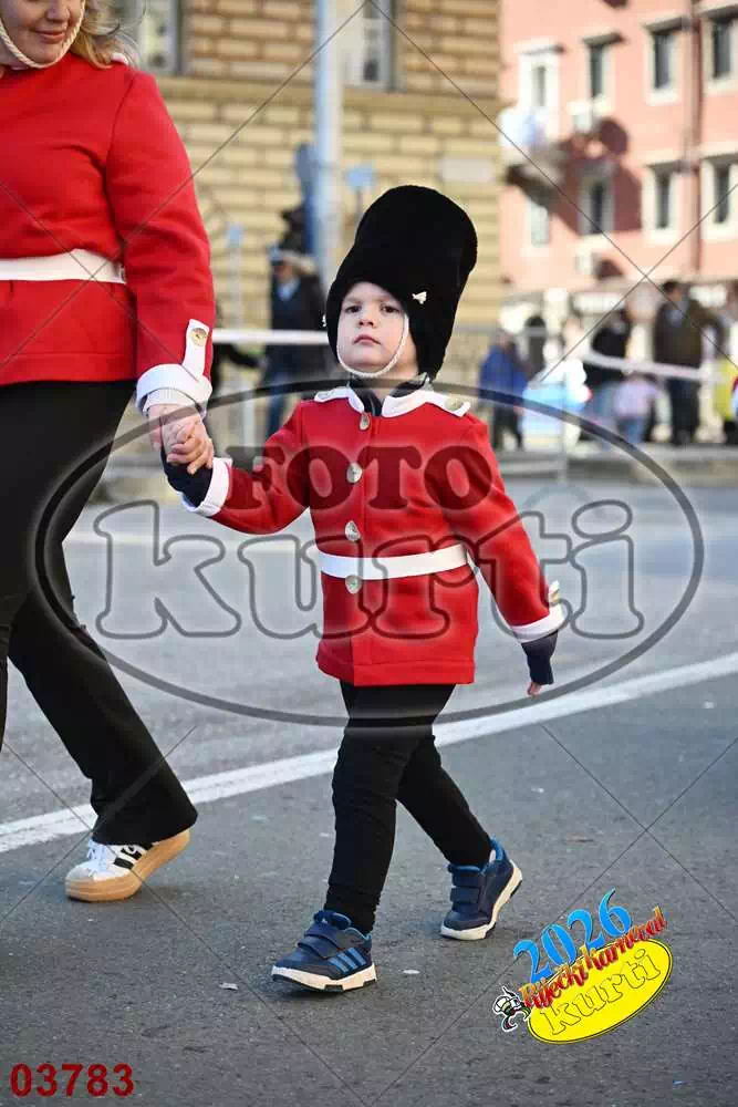 10. DV Žirafa 7 - FotoKurti