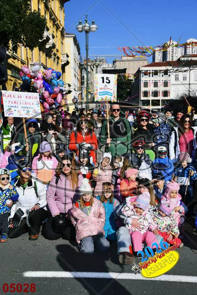 15. DV Poneštrica 11 - FotoKurti