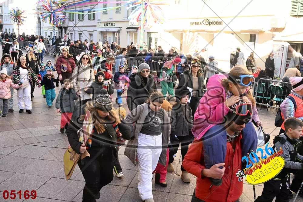 15. DV Poneštrica 8 - FotoKurti