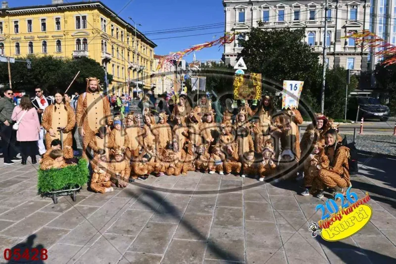 16. DV Pčelice, Škrljevo i DV Loptica, Viškovo 12 - FotoKurti
