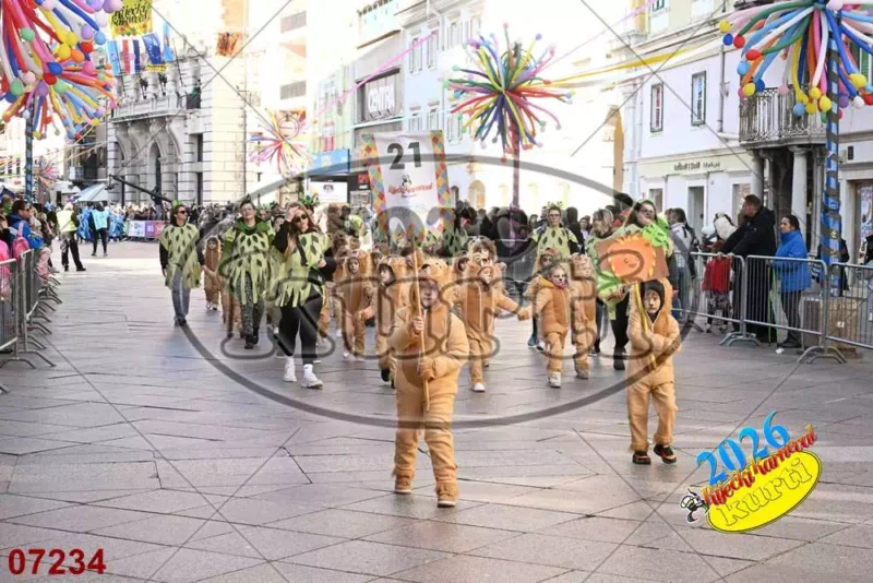 21. DV Zvončica 12 - FotoKurti