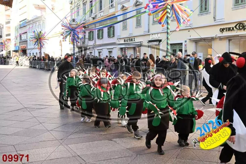 29. DV Fijolica 8 - FotoKurti