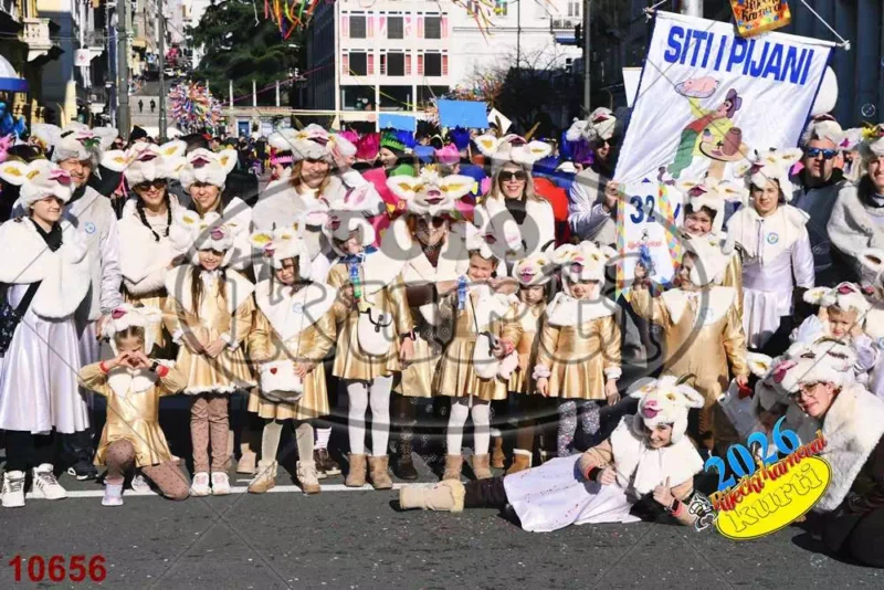 32. K.g. Siti i pijani 5 - FotoKurti
