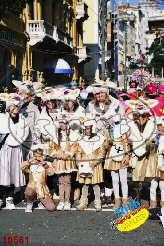 32. K.g. Siti i pijani 10 - FotoKurti