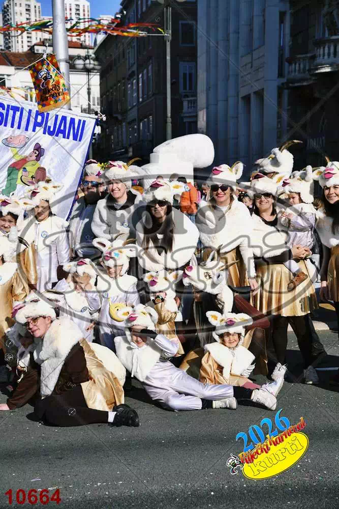 32. K.g. Siti i pijani 1 - FotoKurti