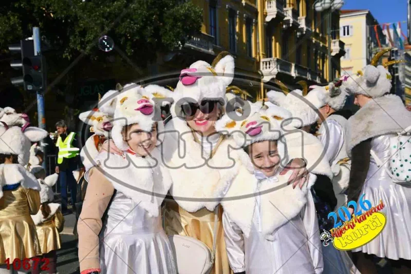 32. K.g. Siti i pijani 9 - FotoKurti