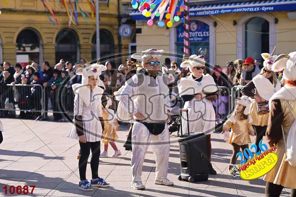 32. K.g. Siti i pijani 12 - FotoKurti