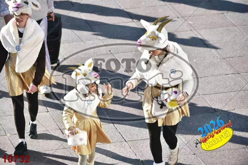 32. K.g. Siti i pijani 9 - FotoKurti