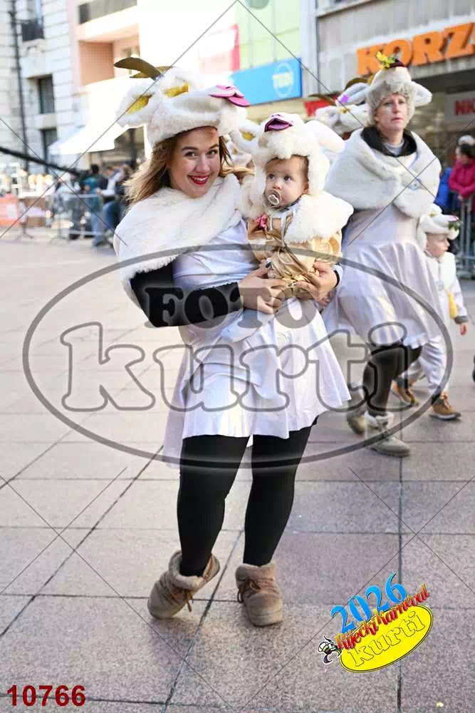 32. K.g. Siti i pijani 7 - FotoKurti