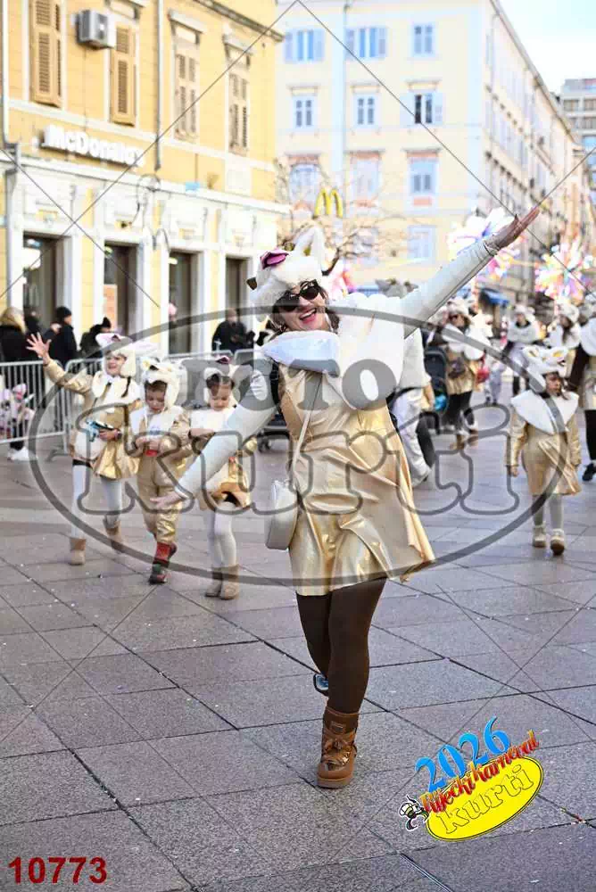 32. K.g. Siti i pijani 2 - FotoKurti