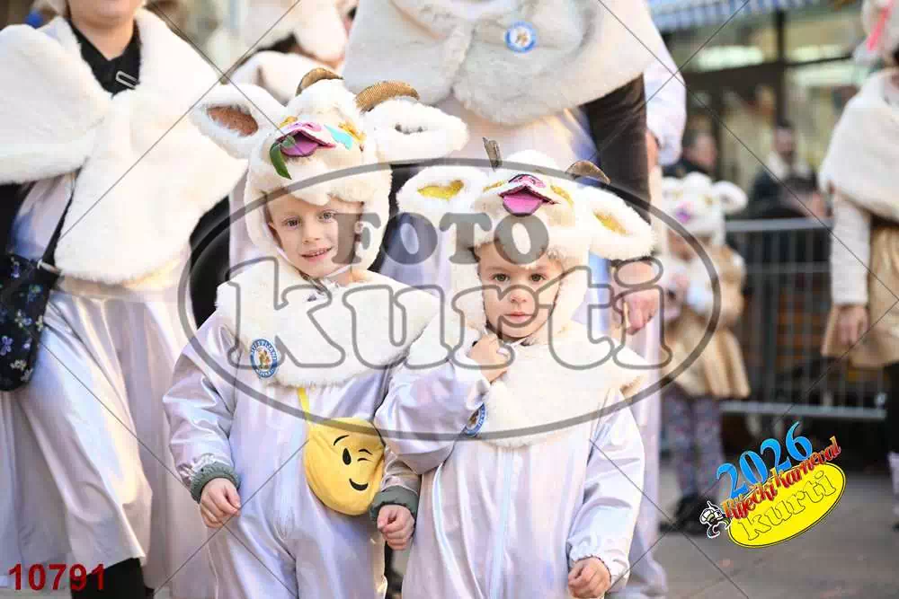 32. K.g. Siti i pijani 8 - FotoKurti