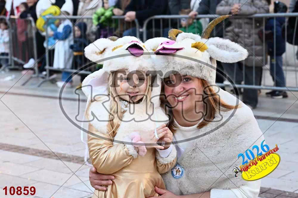 32. K.g. Siti i pijani 4 - FotoKurti
