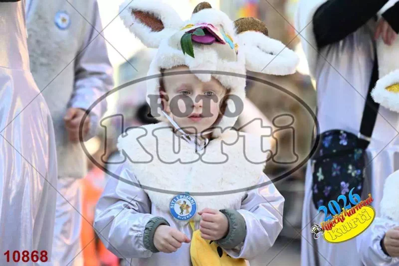 32. K.g. Siti i pijani 1 - FotoKurti