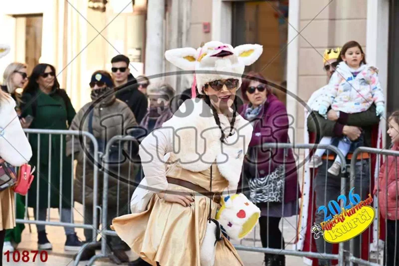 32. K.g. Siti i pijani 3 - FotoKurti
