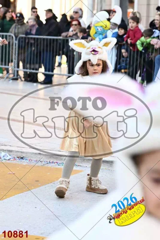 32. K.g. Siti i pijani 2 - FotoKurti