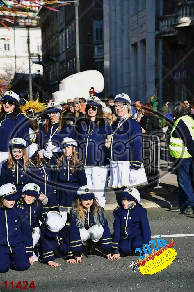 35. Kostrenske maškarice - D.V. Zlatna ribica Kostrena 2 - FotoKurti