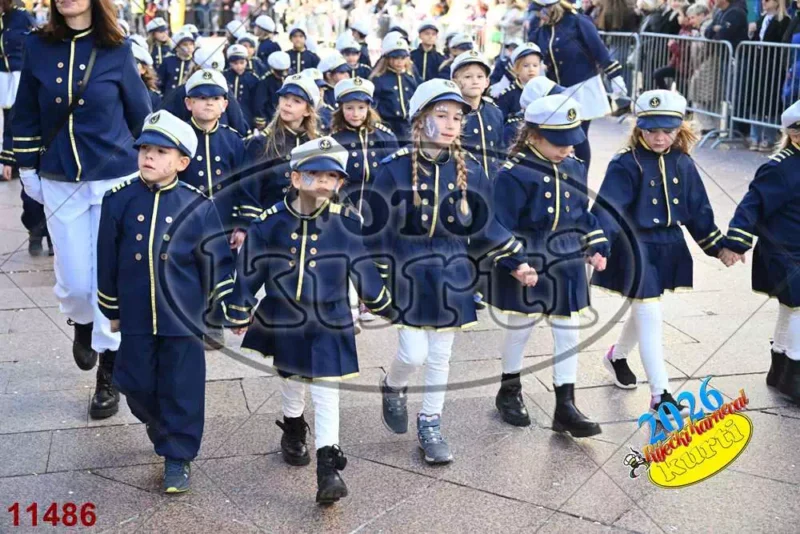 35. Kostrenske maškarice - D.V. Zlatna ribica Kostrena 4 - FotoKurti