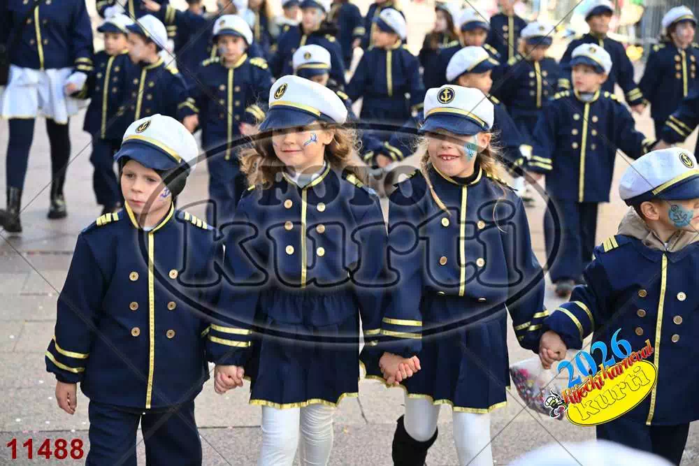 35. Kostrenske maškarice - D.V. Zlatna ribica Kostrena 6 - FotoKurti