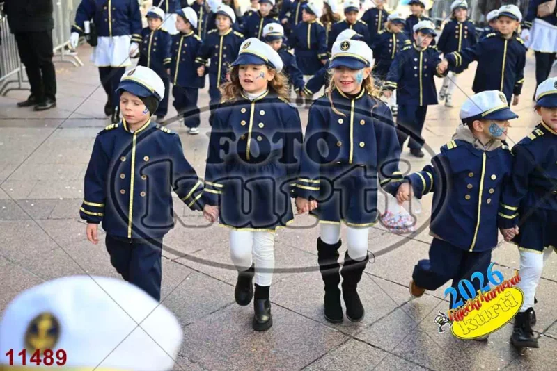35. Kostrenske maškarice - D.V. Zlatna ribica Kostrena 7 - FotoKurti